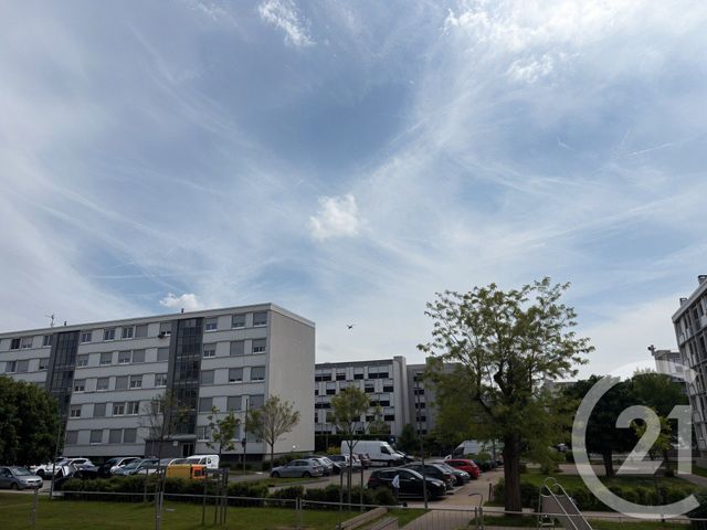 Appartement F3 à louer - 3 pièces - 53.65 m2 - VENISSIEUX - 69 - RHONE-ALPES - Century 21 Hestia Ldi