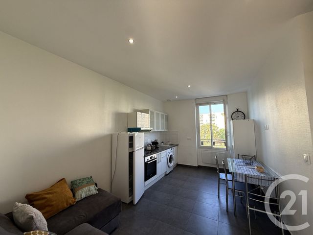Appartement T2 à louer - 2 pièces - 36.06 m2 - VENISSIEUX - 69 - RHONE-ALPES - Century 21 Hestia Ldi