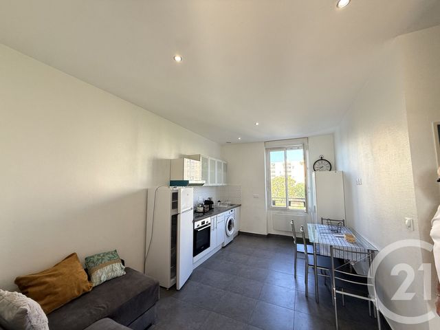 Appartement T2 à louer - 2 pièces - 36.06 m2 - VENISSIEUX - 69 - RHONE-ALPES - Century 21 Hestia Ldi