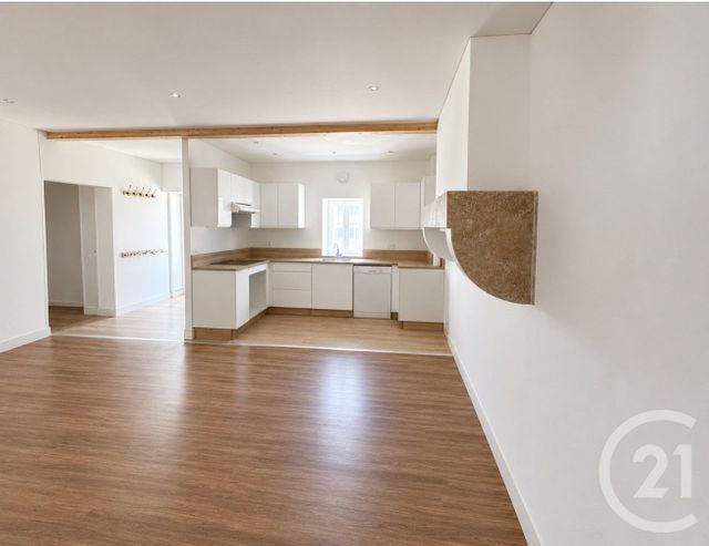 maison à louer - 4 pièces - 112.0 m2 - ST SYMPHORIEN D OZON - 69 - RHONE-ALPES - Century 21 Hestia Ldi