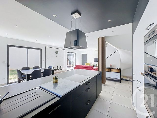maison à vendre - 5 pièces - 120.0 m2 - CORBAS - 69 - RHONE-ALPES - Century 21 Hestia Ldi