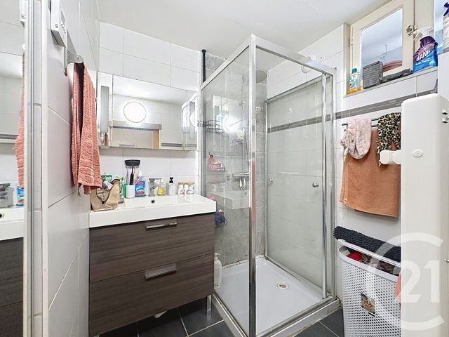 Appartement F3 à vendre - 3 pièces - 64.9 m2 - FEYZIN - 69 - RHONE-ALPES - Century 21 Hestia Ldi