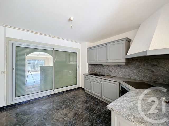 Appartement F4 à vendre - 4 pièces - 79.0 m2 - VENISSIEUX - 69 - RHONE-ALPES - Century 21 Hestia Ldi