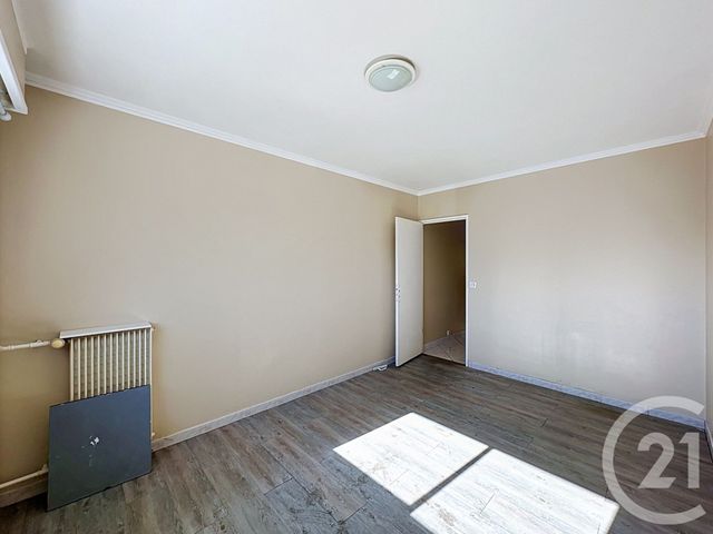 Appartement F4 à vendre - 4 pièces - 79.0 m2 - VENISSIEUX - 69 - RHONE-ALPES - Century 21 Hestia Ldi