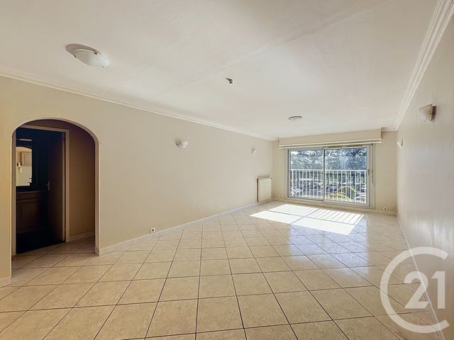 Appartement F4 à vendre - 4 pièces - 79.0 m2 - VENISSIEUX - 69 - RHONE-ALPES - Century 21 Hestia Ldi