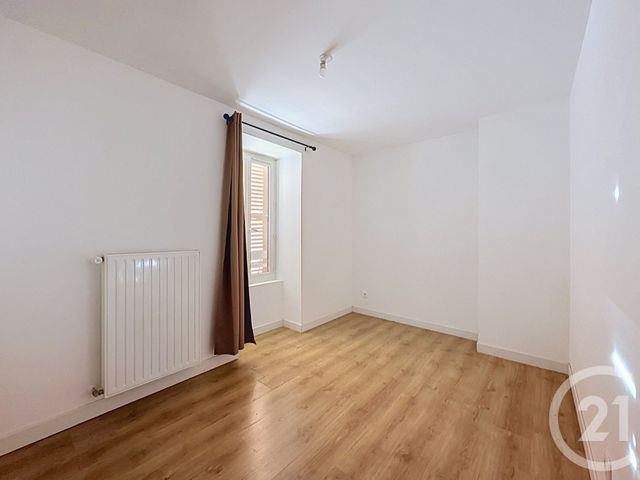 maison à louer - 4 pièces - 112.0 m2 - ST SYMPHORIEN D OZON - 69 - RHONE-ALPES - Century 21 Hestia Ldi