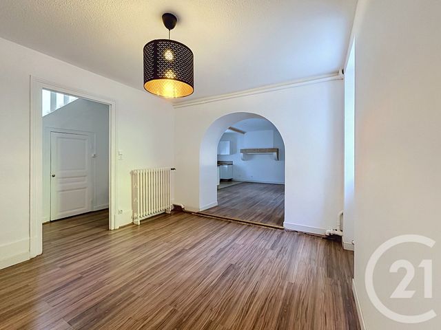 maison à louer - 4 pièces - 112.0 m2 - ST SYMPHORIEN D OZON - 69 - RHONE-ALPES - Century 21 Hestia Ldi