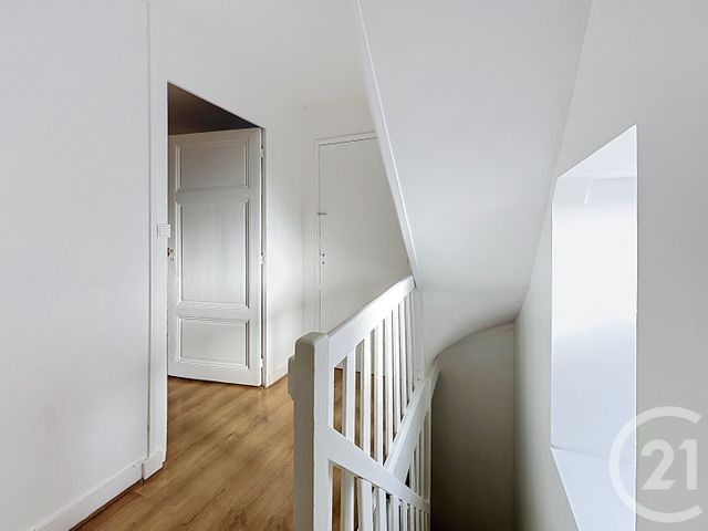 maison à louer - 4 pièces - 112.0 m2 - ST SYMPHORIEN D OZON - 69 - RHONE-ALPES - Century 21 Hestia Ldi