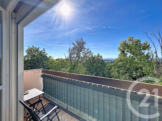 Appartement à vendre - 4 pièces - 76.18 m2 - ST FONS - 69 - RHONE-ALPES - Century 21 Hestia Ldi